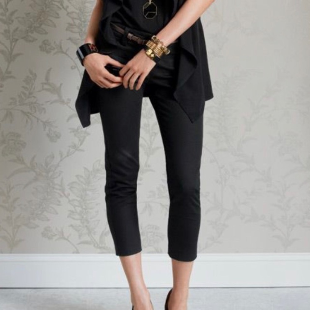 CAbi Style 413 Cropped Black Pants Size 6